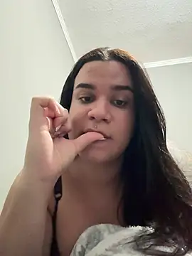 Snapshot of Gabrielaparaiso chatting on June 25, 2026, 5:06 pm Gabrielaparaiso online show from June 25, 2026, 5:06 pm