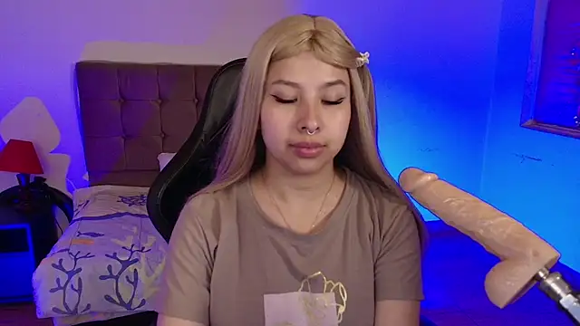 Namiko Park  online show from March 12, 2026, 9:21 pm