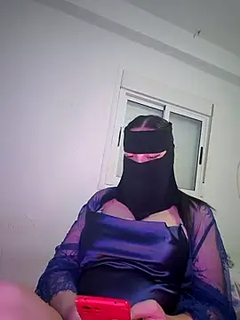 om tiz online show from March 10, 2026, 7:19 pm