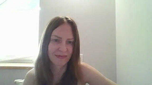 Snapshot of AnnaTight chatting on June 7, 2026, 12:42 pm AnnaTight online show from June 7, 2026, 12:42 pm