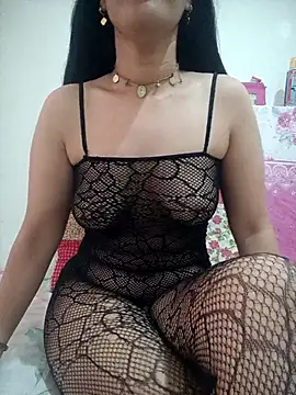 Snapshot of Lina-sexbomb chatting on May 8, 2026, 4:56 pm Lina-sexbomb online show from May 8, 2026, 4:56 pm