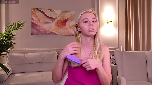 TessaAdorablee online show from May 1, 2026, 5:34 am