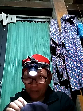 Snapshot of mama-cute chatting on March 21, 2026, 2:09 pm mama-cute online show from March 21, 2026, 2:09 pm