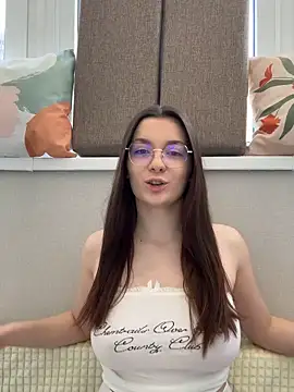 HotCherry18 online show from March 18, 2026, 9:12 am