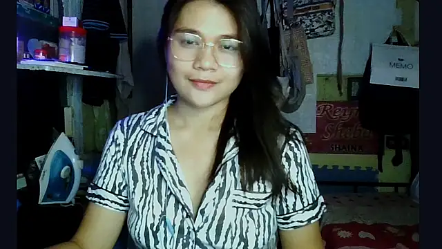 AniaFowler online show from March 13, 2026, 2:01 pm