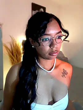 Snapshot of nathyjonees chatting on June 5, 2026, 10:21 am nathyjonees online show from June 5, 2026, 10:21 am