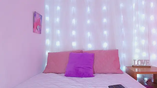 Snapshot of dulce_devil_ chatting on May 24, 2026, 11:37 am dulce devil online show from May 24, 2026, 11:37 am