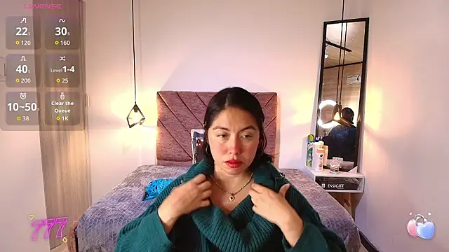 Amanda Fox   online show from March 16, 2026, 7:40 pm