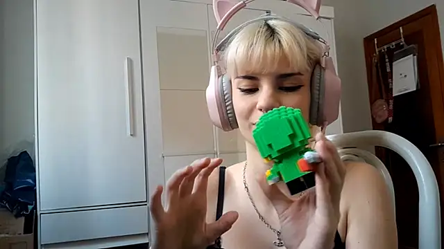 JustinCerqueira online show from March 17, 2026, 4:10 pm