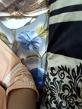 lovely 0078 online show from March 17, 2026, 6:11 pm