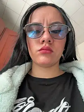 Candy fireee online show from March 13, 2026, 6:58 pm