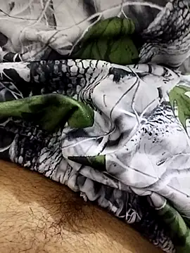 Paisa  Col77 online show from March 16, 2026, 5:44 am