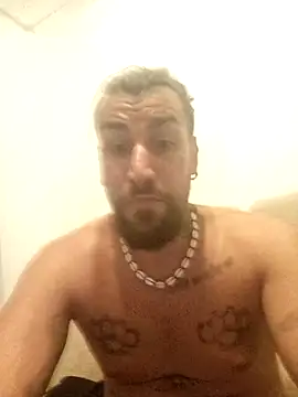 Snapshot of Jjkkhjfeuo chatting on April 3, 2026, 9:35 pm Jjkkhjfeuo online show from April 3, 2026, 9:35 pm