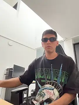 Snapshot of Unpipemas chatting on March 14, 2026, 8:25 pm Unpipemas online show from March 14, 2026, 8:25 pm