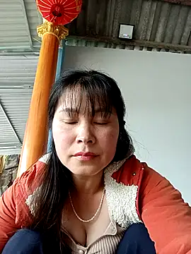 Snapshot of Ivey_S1 chatting on March 9, 2026, 7:12 am Ivey S1 online show from March 9, 2026, 7:12 am