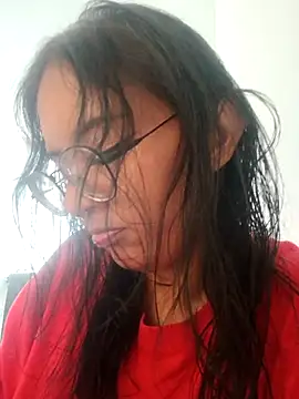 Snapshot of Dhalia_Noctis chatting on March 15, 2026, 8:48 pm Dhalia Noctis online show from March 15, 2026, 8:48 pm