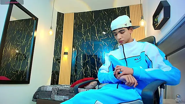 ValeriHot 1 online show from May 2, 2026, 3:11 am