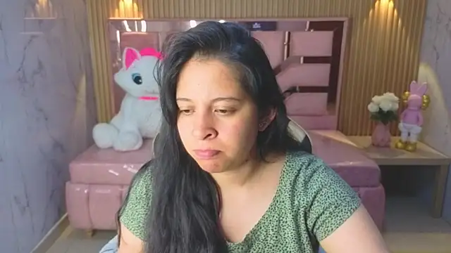Snapshot of sara_tellez_s chatting on June 17, 2026, 3:09 am sara tellez s online show from June 17, 2026, 3:09 am