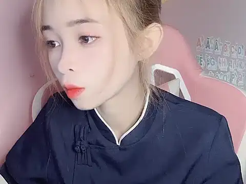 Odile068 online show from March 11, 2026, 5:57 am