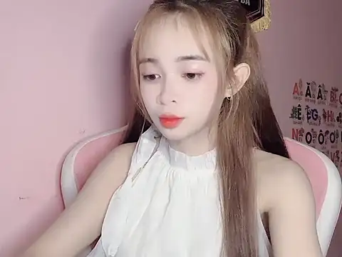 Odile068 online show from March 19, 2026, 3:49 pm