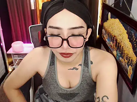 Snapshot of SexyCommander chatting on April 24, 2026, 2:14 am SexyCommander online show from April 24, 2026, 2:14 am