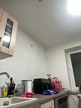 MayaLoveee online show from March 18, 2026, 8:12 pm