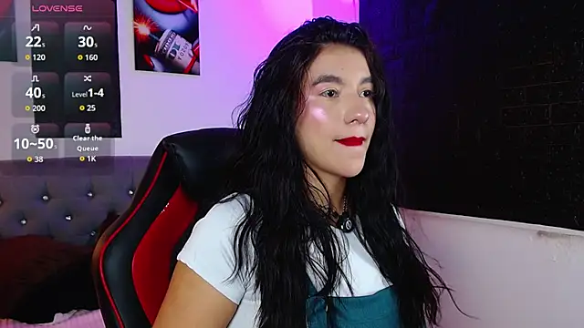 Victoria Rous online show from March 9, 2026, 8:24 pm