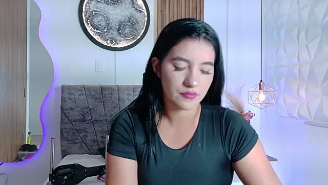 Victoria Rous online show from July 27, 2026, 11:56 pm
