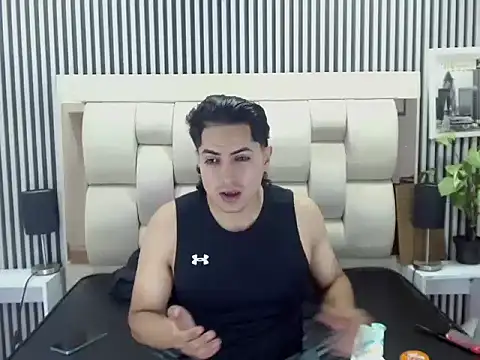 Alex Wolft online show from June 18, 2026, 1:59 pm