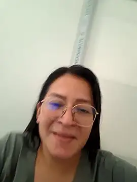 Snapshot of Dr_Edna_naughty chatting on June 21, 2026, 3:47 pm Dr Edna naughty online show from June 21, 2026, 3:47 pm
