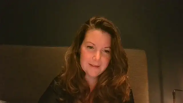 Boobiegirl91 online show from May 8, 2026, 7:41 pm