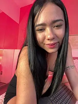 EmmaWuu online show from March 10, 2026, 7:52 pm