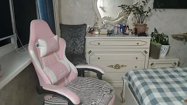 Snapshot of Sweet_Lena7 chatting on June 12, 2026, 3:55 pm Sweet Lena7 online show from June 12, 2026, 3:55 pm