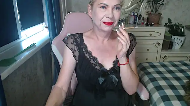 Snapshot of Sweet_Lena7 chatting on June 20, 2026, 11:46 am Sweet Lena7 online show from June 20, 2026, 11:46 am