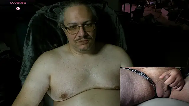 Snapshot of Eros_Hays chatting on March 14, 2026, 11:26 am Eros Hays online show from March 14, 2026, 11:26 am