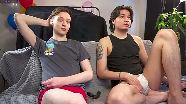 Badtwinkboys online show from March 19, 2026, 7:56 am