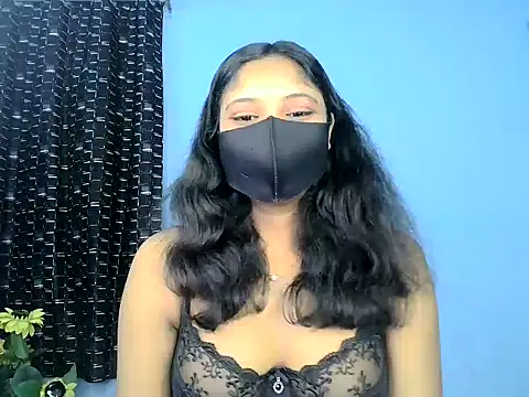 KASHISH SINGH  online show from June 3, 2026, 2:33 pm