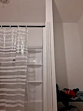 Snapshot of Brandon23xxxgb chatting on March 24, 2026, 2:05 am Brandon23xxxgb online show from March 24, 2026, 2:05 am