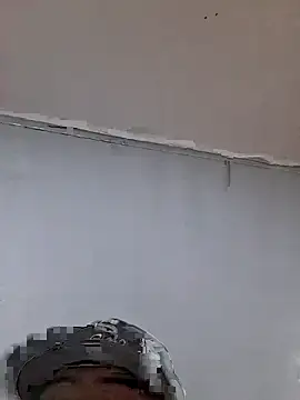 Yahirgarc online show from March 18, 2026, 2:58 am