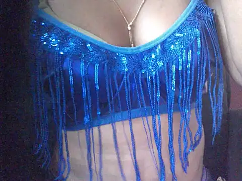 Couplehot00 online show from June 2, 2026, 6:54 pm