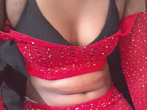 Couplehot00 online show from July 25, 2026, 7:06 am