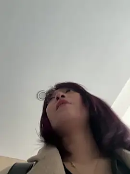 linhanbaby online show from March 16, 2026, 1:44 am