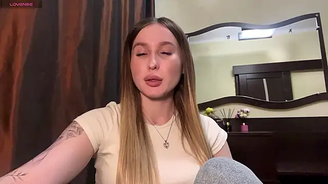 FrancieSteinbaugh online show from March 12, 2026, 2:23 pm