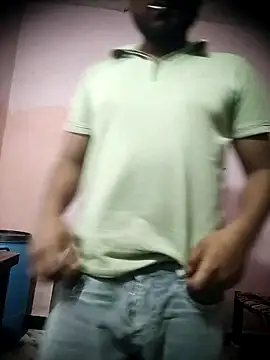 Daddy 883 online show from March 18, 2026, 8:12 pm