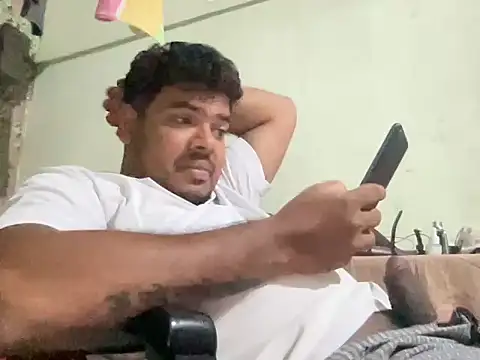 Snapshot of keralavirginboy chatting on March 10, 2026, 4:23 pm keralavirginboy online show from March 10, 2026, 4:23 pm