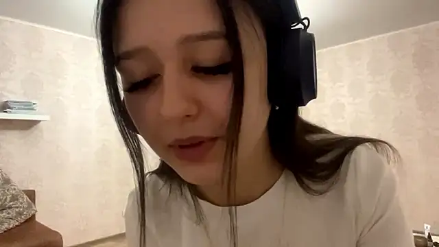 NewGenBaby online show from March 10, 2026, 6:13 pm