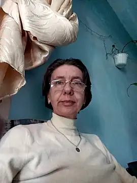 Snapshot of Tania9876 chatting on March 11, 2026, 6:52 am Tania9876 online show from March 11, 2026, 6:52 am