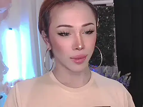 Snapshot of Ms_amor_powers_ts chatting on March 12, 2026, 8:31 am Ms amor powers ts online show from March 12, 2026, 8:31 am