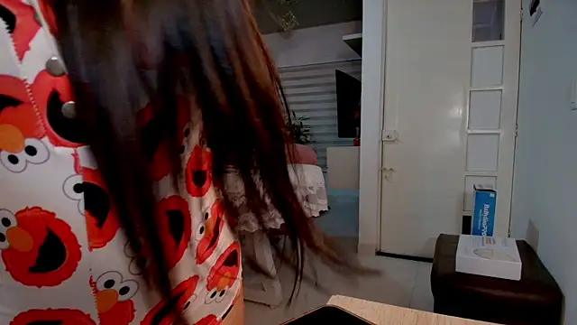 Snapshot of Serafina_del_Mar__ chatting on May 6, 2026, 1:57 am Serafina del Mar online show from May 6, 2026, 1:57 am