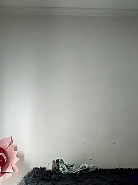 Karla  Morrison online show from April 24, 2026, 1:41 am